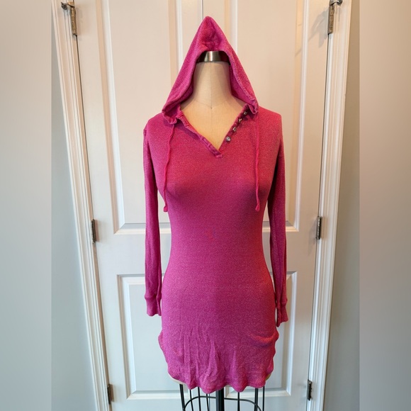 Candie's Other - Candie's Hot Pink Hooded Chemise Slip